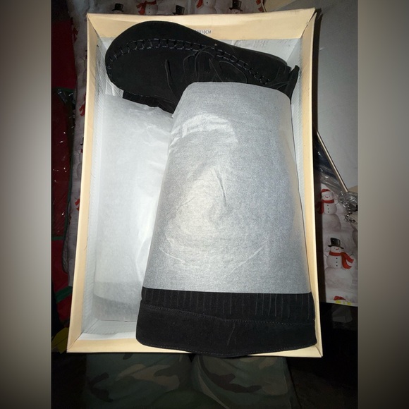 Mudd-55 Black Fringe Knee Boots - Picture 4 of 5